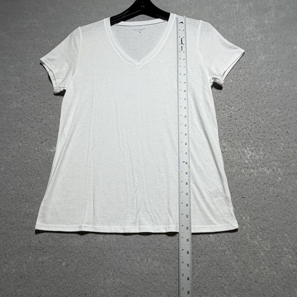 Mott and Bow T Shirt Womens Size M White Pima Cotton V Neck Short Sleeve Basic - Picture 6 of 10